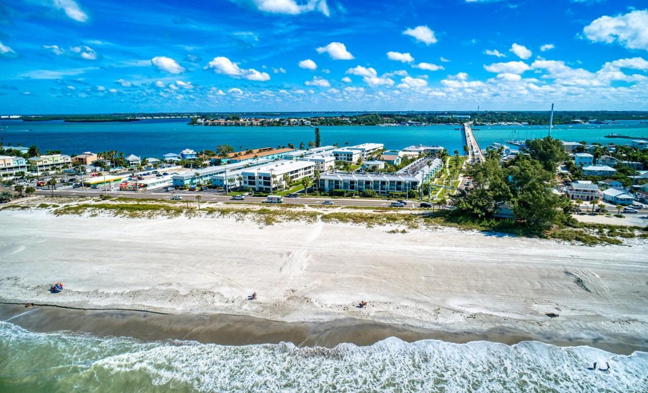 Anna Maria Island Beach Waves ブレイデントン・ビーチ エクステリア 写真