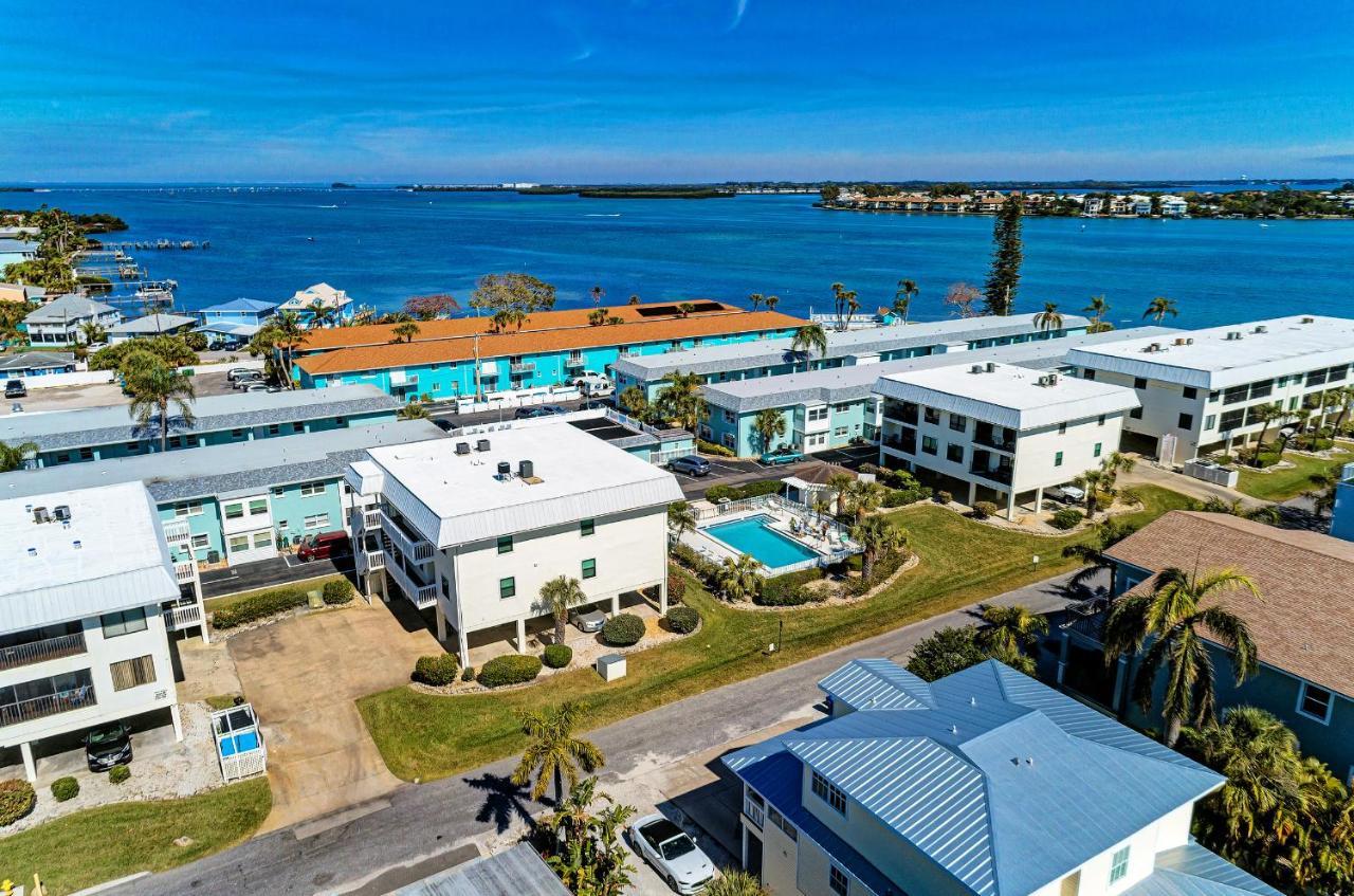 Anna Maria Island Beach Waves ブレイデントン・ビーチ エクステリア 写真